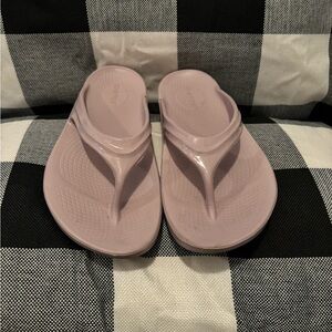 Oofos Oolala Sandal - Stardust